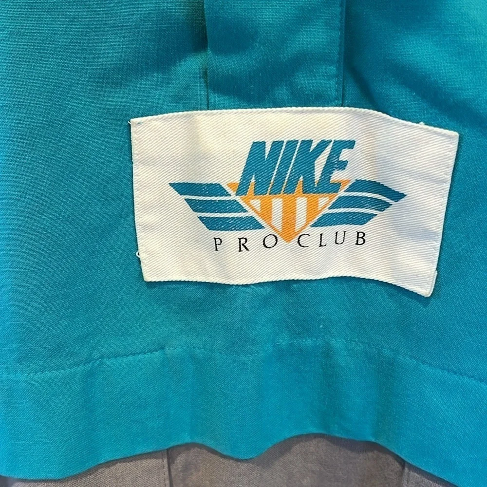 🕺🐠Vintage Nike Pro Club windbreaker half zip teal gray color block medium